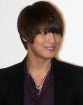 영웅재중, 日여배우  아비루 유와 심야데이트?