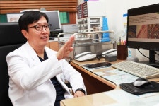 개원 20여년 성형외과 원장→대학병원 교수