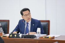 강동구의회 권혁주 의원, 「서울특별시 강동구의회 지방공무원 복무 조례 일부개정조례안」 대표 발의