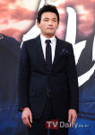 황정민 동생,