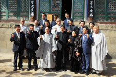 천주교 조환길 대주교 일행, 팔공총림 동화사 방문