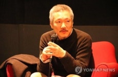 홍상수, 명배우와의 앞날은, 장이모 감독의