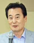 탤런트 겸 가수 김성환씨 “어떤 일이든 긍정적으로 생각하며 즐겁게 사세요”