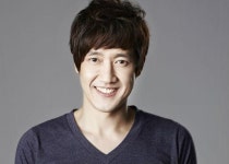 윤승욱, 10년을 돌아온 뮤지컬 배우의 꿈