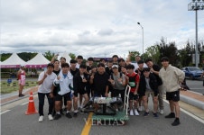 KAIST, 해변 달리던 라이보, 이번에는 마라톤이다!