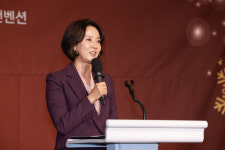 이영 "중소·벤처기업 우리 경제 성장동력으로 성장"