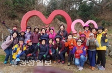 "공직경험 살려 퇴임후에도 지역사회에 보탬 되고파"