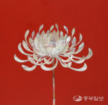 나전칠기 명장 천봉 김정열, "나전칠기는 공예가 아니라 미술이다"