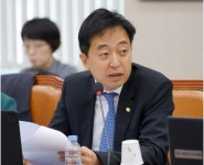 금태섭 “공익법무관제도 사시 합격ㆍ출신대학 차별 심각”