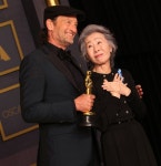 다시 만난 두 배우, 윤여정-트로이 코처