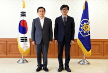 인권보호관 임명된 이효원 교수두고 비판 여론