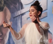 배우 로사 살라자르