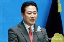 장동혁 "민형배 의원, 막말로  오욕의 정당사 쓰고 있어"