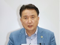 치과의사 출신 김영환 지사, 의대정원 확대