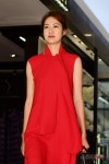 이요원, 세상 혼자사는 미모