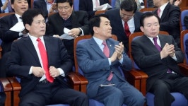 김진 "전직 대통령을 꼭 구속해야 하나"