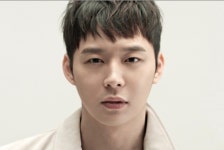 박유천 또 소송휘말려…"반려견한테 물려 심각한 후유증"