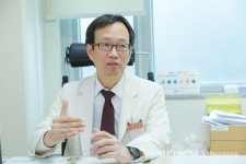 "미래 시대 정신건강의학과 의사 지금과는 달라야"