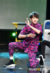사무엘, 시선 사로잡는 미모