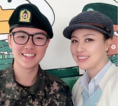 아나운서 출신 방송인 김성경이 비연예인 사업가와 1년 전에 재혼했다는 소식이 알려졌다