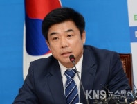 김병욱 의원 "정유라, 이대학장실서 교수 6명에 학점취득 상담받아"