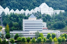 조선대학교 교수평의회,  강동완 총장에 대해  압도적 다수로 즉각퇴진 결의