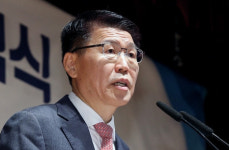 은성수 금융위원장, 소재부품장비 전용 펀드 신설 제안… 경쟁력 강화