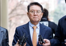 "尹, 당뇨·어지럼증으로 재판 못 가"... 오늘(18일) 구속적부심은 출석