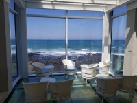 제주도 애월의 푸른 바다를 담은 카페, 하이엔드 제주 이달 내 3층 루프탑 좌석 오픈 예정