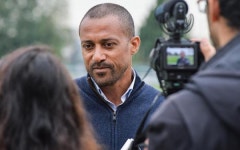 佛 축구선수 스티브 말레, 17세 여성 윤간 혐의로 법정 출두