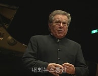 세계적인 테너, 페터 슈라이어 향년 84세 나이로 별세