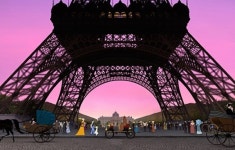 파리의 딜릴리 "미셸 오슬로 감독, 나탈리 드세이 주연의 가족 애니메이션"