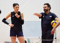 라바라니도 떠났다…배구협회, 세자르 코치 女대표팀 감독선임