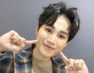 가수 김희재 "가왕전 상금 70만 원...소아암, 백혈병 환아 위해 기부"
