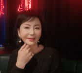 탤런트 김용선, 제2회 전남예술전국연극제 초청작 ‘여자만세2’로 무대에 서다.