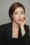 배우 이윤지, 아이돌 엄마 된다...연습생 아들 둔,