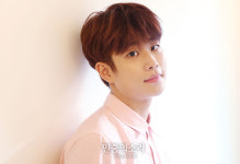 아스트로 MJ, 11월 3일 트로트 가수 데뷔… 영탁 프로듀싱