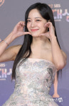 김세정,