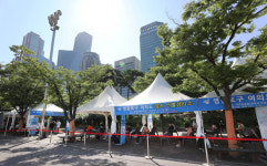 코로나에 갇힌 여의도 증권가, 35개 금융사 전직원 전수검사