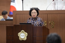 서천군의회, 제9대 의회 후반기 의장 김경제·부의장 김아진 의원 선출