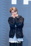 에이머스 요엘, 앙증스럽게