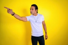 아내에게 성인방송 출연 강요 협박…전직 군인 징역 3년