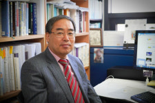 대학생들의 ‘찐’목소리를 경청하라-김성수 성균관대 글쓰기 교수