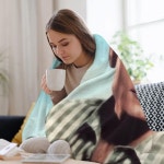 클린트 워커 영화 배우 소파에 담요 격자 무늬 던지기 소파 여름 1 40x30in