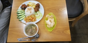 와룽자야