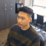 시니나인바버샵