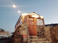 카페 더 안(caffe de Ann) | 월정 조용한 카페 앤 펍