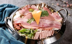 통뼈감자탕&쉐프의부대찌개무동점 | 쉐프의부대찌개 & 10번가고깃집 수원탑동점
