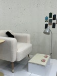 꼼티네일
