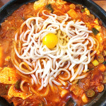 청년순대국 울엄마 김치찜 바른보쌈1990 | 바른생갈비김치찌개&청년낙곱새 양덕점